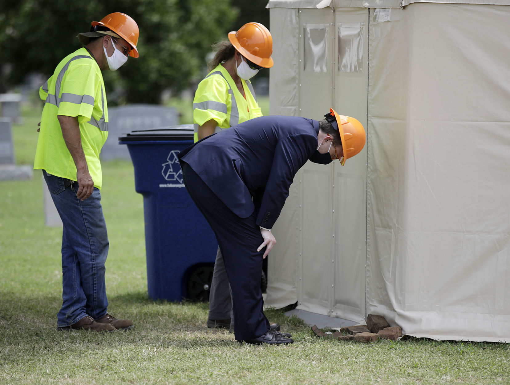 Mass graves search